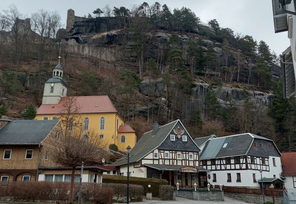 Zittauer Gebirge: Kurort Oybin Im Zittauer Gebirge: Oybin